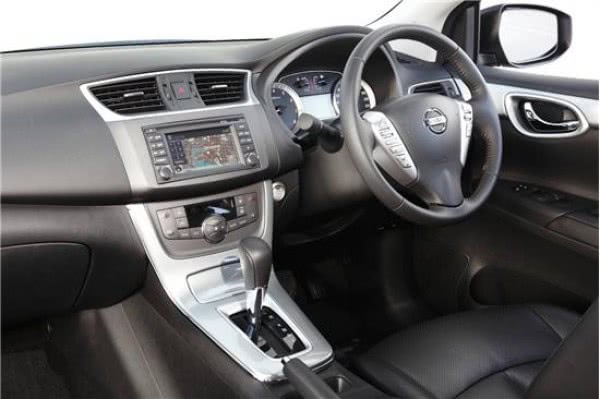 Японцы представили замену хэтчбеку Nissan Tiida