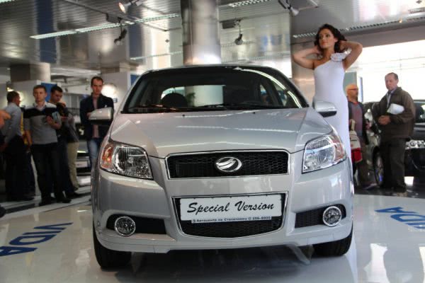 ЗАЗ Vida провели «пластику лица» и назвали концептом