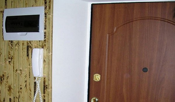 Устанавливаем дверные откосы сами