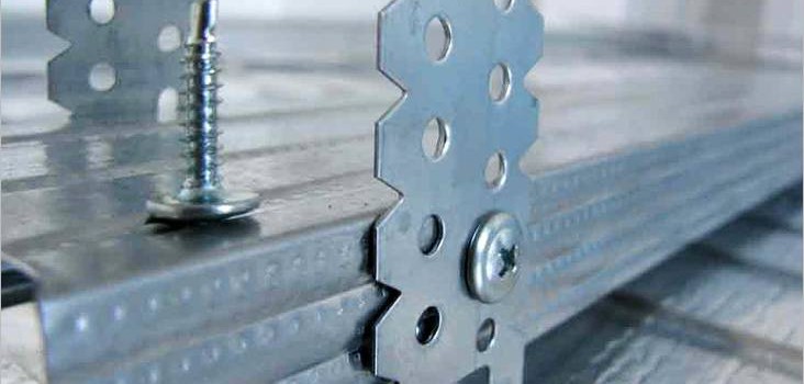 Як зібрати стелю з гіпсокартону