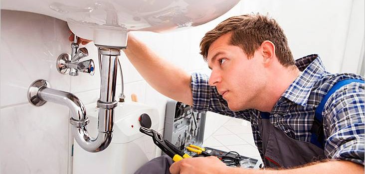 Прочищення каналізаційних труб Прочищення каналізаційних труб