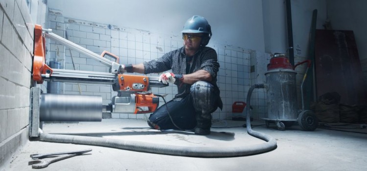 Алмазное сверление бетона: особенности и техника