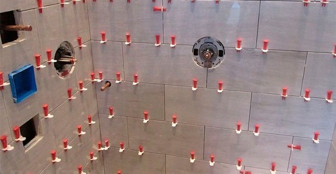 СВП (система вирівнювання плитки)