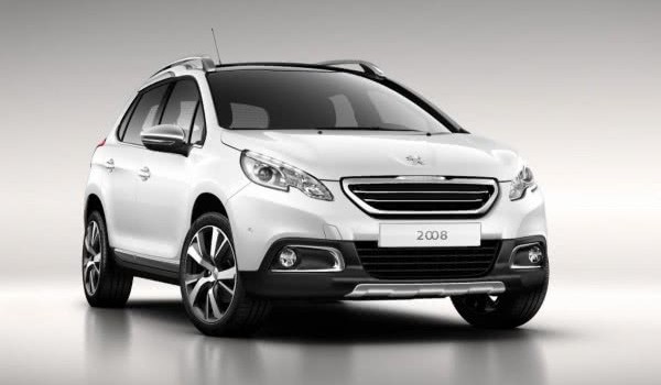 Перші фотографії Peugeot 2008 в серійній формі